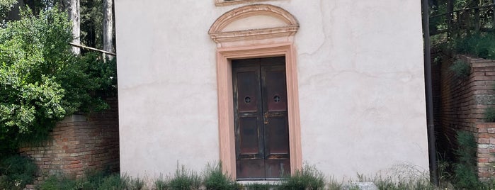 Abbazia di Monte Oliveto Maggiore is one of Vadim's Saved Places.