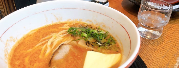 拉麺 ひらり is one of Koji : понравившиеся места.