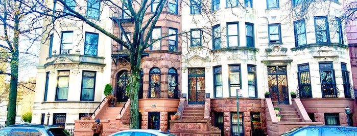 Stuyvesant Heights is one of New York 'Hoods.