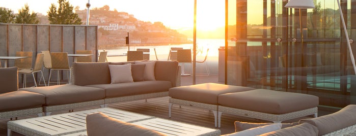 Terrace Lounge 360º is one of Porto.