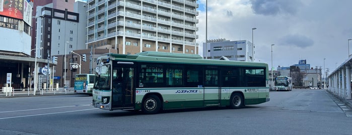 青森駅 バスターミナル is one of 0220.