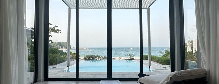 beach villa is one of Dubai.
