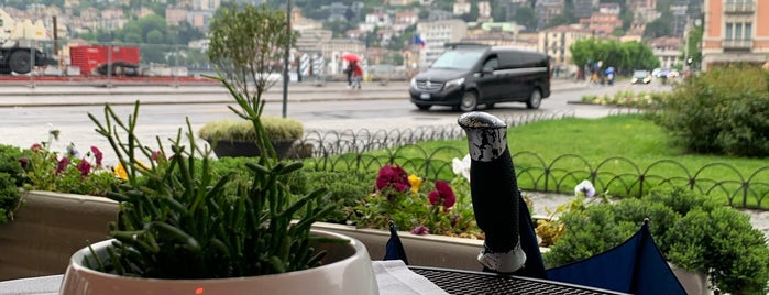 Hotel Metropole Suisse is one of Como.