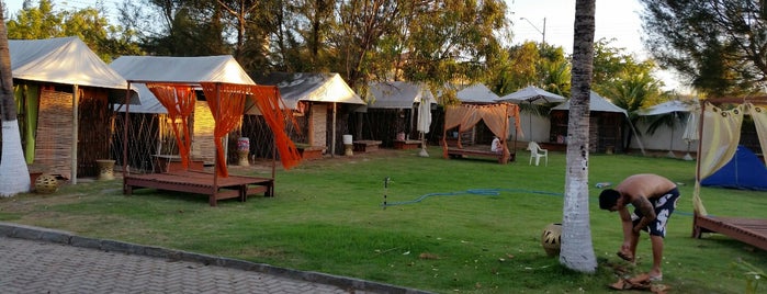 Cumbuco camping is one of สถานที่ที่ Luana ถูกใจ.
