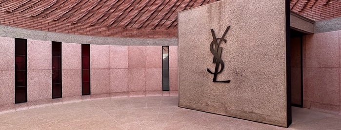Musée Yves Saint Laurent is one of Orte, die David gefallen.