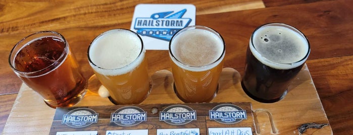 Hailstorm Brewing Co. is one of effffn's Chicago list.