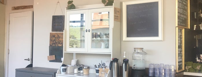 Black Sugar Coffee House is one of A Guide to Vancouver (& suburbia).