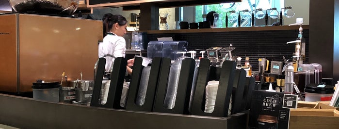 Starbucks is one of Tokyo-Asakusa-Akasaka.