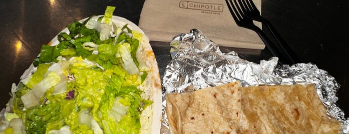 Chipotle Mexican Grill is one of Must-visit Food in Philadelphia.