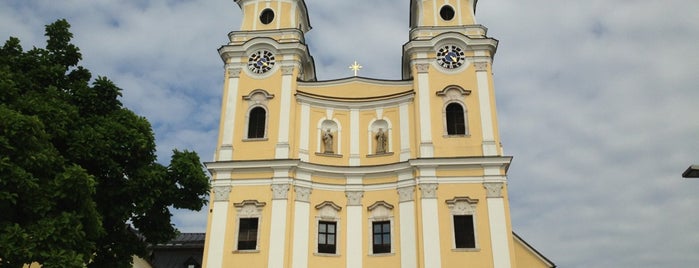 Basilika Mondsee - Pfarrkirche zum Heiligen Michael is one of Anirudhさんのお気に入りスポット.