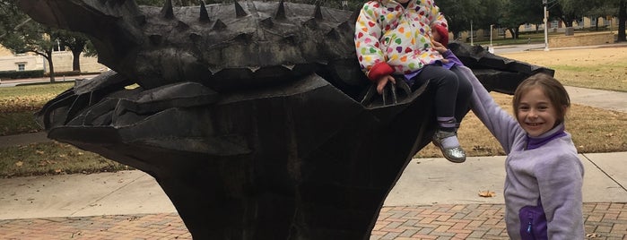 Horned Frog Statue is one of Not-so-Usual Things to Do.