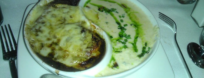 Colden Mill Restaurant is one of Erin'in Beğendiği Mekanlar.