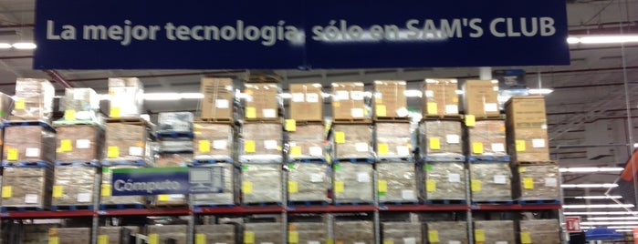 Sam's Club is one of En Xalapa.