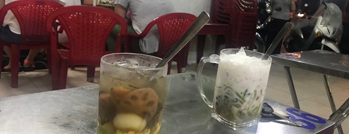 Sinh Tố 567 @ 2 Pham Viet Chanh is one of saigon food.