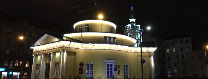 Aleksandra Ņevska baznīca is one of สถานที่ที่ Carl ถูกใจ.