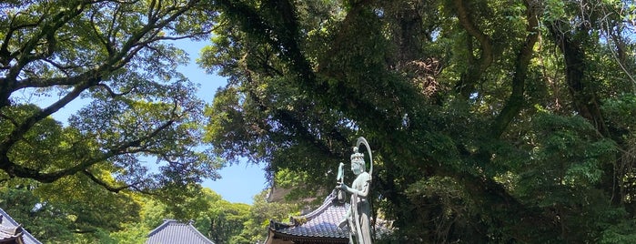 室戸山 明星院 最御崎寺 (第24番札所) is one of お遍路.