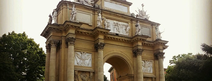 Piazza della Libertà is one of km.