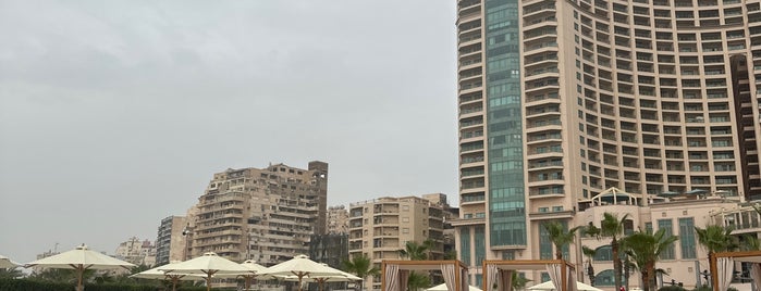 Beach Restaurant & Lounge is one of الاسكندرية.