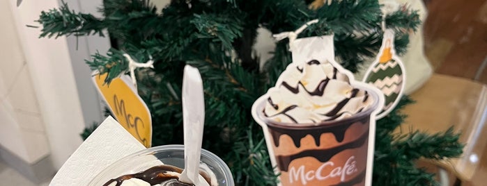 McDonald's & McCafé is one of Favorite Food.