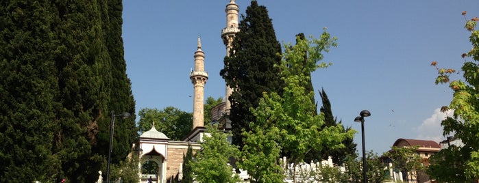 Emir Sultan Türbesi is one of 16-Bursa.