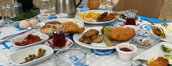 Kır Sofrası is one of Bodrum Kahvaltı.