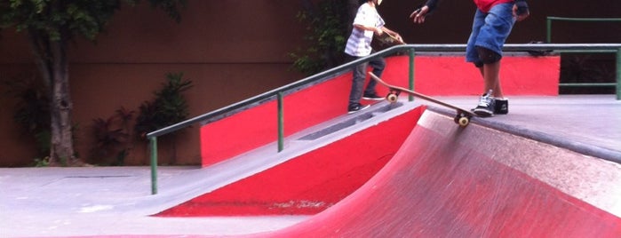 Pista de Skate is one of Skateparks.