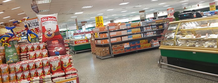 Sonda Supermercado is one of Freqüentes..