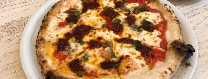 PIZZAとお酒 窯蔵 is one of 今後行きたい店.