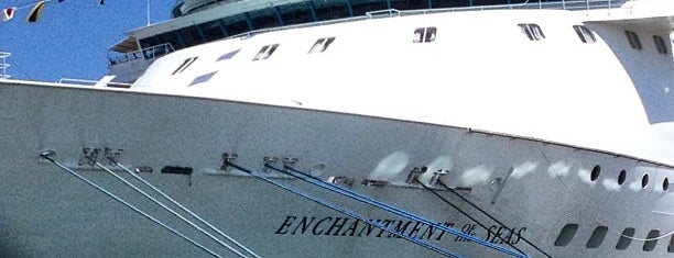 Royal Caribbean - Enchantment Of The Seas is one of Steve’s Liked Places.