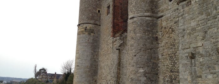 Upnor Castle is one of Castles Around the World.