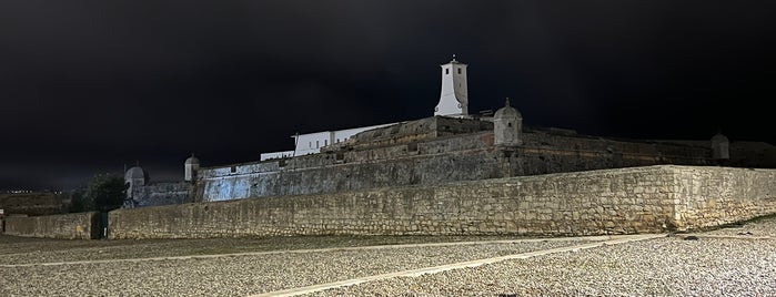 Fortaleza e Museu Municipal de Peniche is one of castelo.