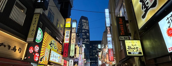 Shinjuku is one of 喫煙所.
