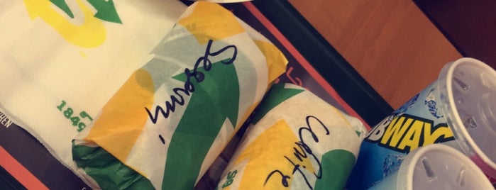 SUBWAY is one of مطاعم.