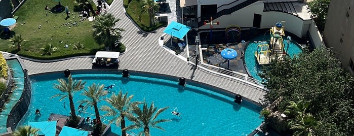 Lagoona Beach Luxury Resort and Spa is one of Bahrain list.