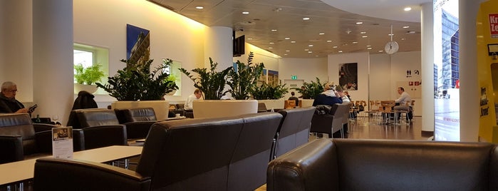 JET Lounge is one of Airport Lounges del mundo.