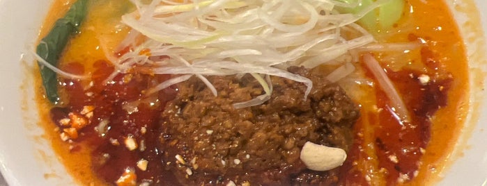 きゃべとんラーメン 豊橋草間本店 is one of Locais curtidos por ヤン.