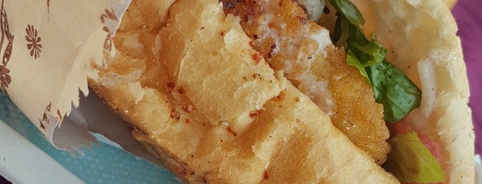 Star balık ekmek is one of Lugares favoritos de Kadriye.