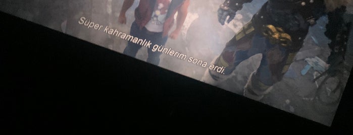 Cinemaximum I MAX 3D is one of Lugares favoritos de Işılay.