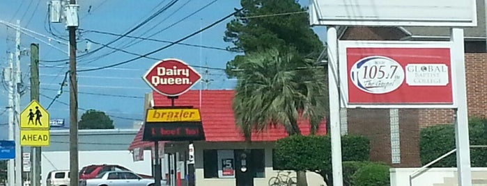 Dairy Queen is one of LaTresaさんのお気に入りスポット.