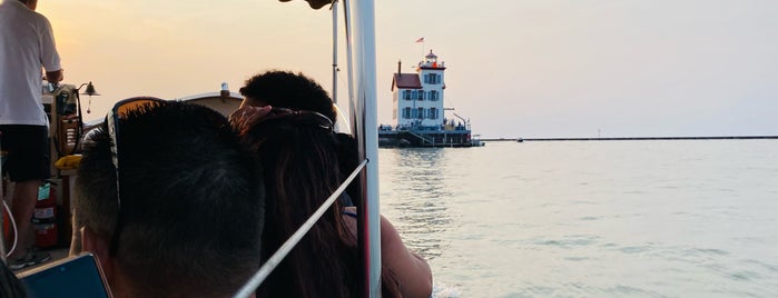 Lorain Lighthouse is one of A & A DAY TRIPPIN.