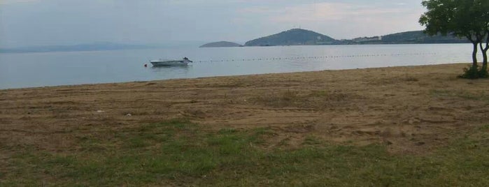 erdek özlem pansiyon plajı is one of GİDİLİP GÖRÜLMESİ GEREKEN YERLER-3.