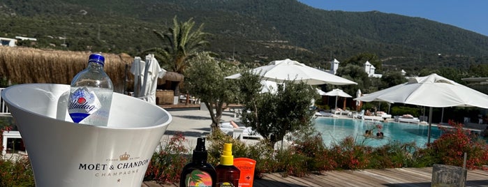 Nikki Beach Club is one of Turkey.