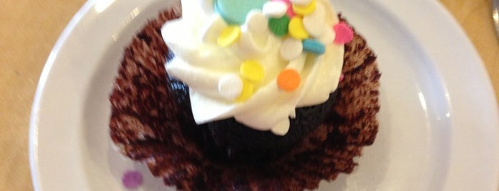 Molly's Cupcakes is one of The 15 Best Places for Cupcakes in New York City.