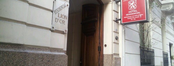 Hotel Lion D'Or is one of Lieux qui ont plu à Valeria.