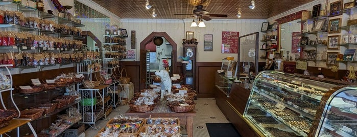 Vasilow's Confectionary, Inc. is one of Hudson, NY.