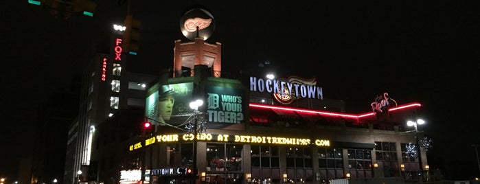 Hockeytown Cafe is one of Restaurants Tried.