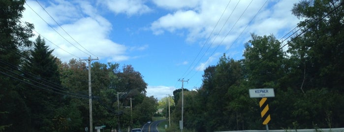 Kepner Creek Bridge is one of Locais curtidos por Kate.