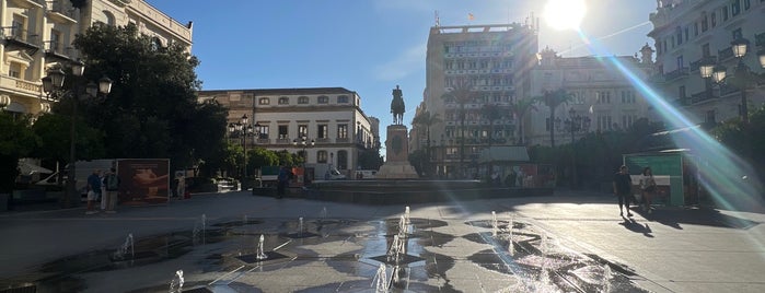 Plaza de las Tendillas is one of Lets do Cordoba.