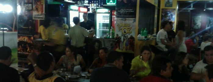 Em Cartaz Bar is one of Tempat yang Disukai Layla.