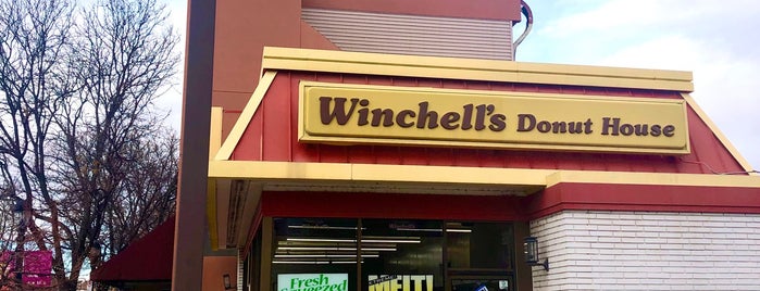 Winchell's Donut House is one of Colorado 2022.
